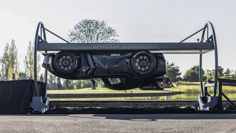 McMurtry Spéirling hypercar, el primer auto en andar de cabeza