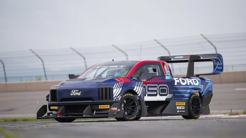 Ford F-150 Lightning SuperTruck: una camioneta eléctrica de 1,400 hp y aerodinámica brutal