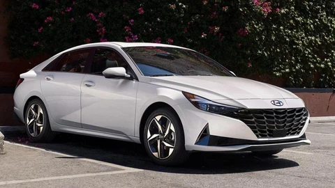Hyundai Elantra Híbrido 2023 llega a México, conoce el precio del sustituto del Ioniq