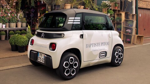 Este pequeño auto eléctrico es la solución perfecta para la entrega de paquetes en grandes ciudades