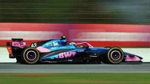 Franco Colapinto remontó ocho lugares en el GP de Bahréin 2026