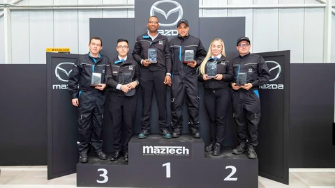 Maztech 2023 reconoció a los mejores técnicos y asesores de servicio de Mazda