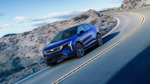 Cadillac Optiq 2026: más potencia, nueva versión RWD y hasta 519 hp en la gama
