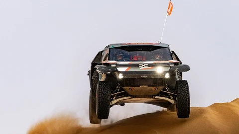 Rally Dakar 2026: Etapa 10, Nasser Al-Attiyah sacó toda la experiencia en las dunas