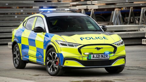 La policía inglesa estudia sumar al Ford Mustang Mach-e en sus flotas
