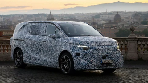 Mercedes-Benz muestra las primeras imágenes de la nueva la VLE, que sustituirá a Vito y Clase V