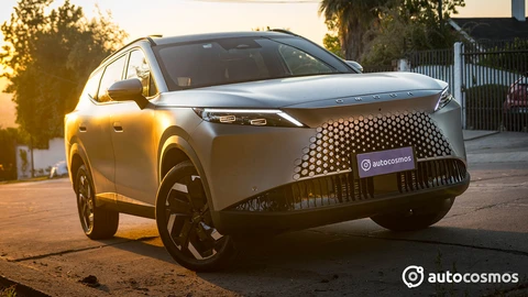 Test Drive Omoda C7 2026, un vanguardista SUV urbano, pero no para entusiastas