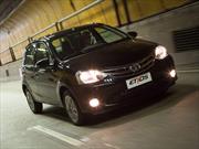 Toyota Etios Platinum llega al mercado argentino