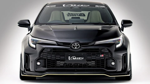 Toyota GR Corolla incrementa masa corporal con el kit aerodinámico de Varis