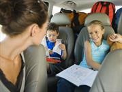Conducir mientras llevas niños a bordo podría ser un factor de estrés