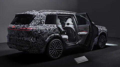 Audi Q9 muestra las primeras imágenes de su interior