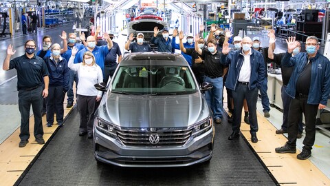 El fin del Passat en América del Norte, acelera la ofensiva de autos eléctricos de Volkswagen