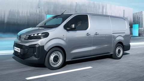 Peugeot actualiza su gama comercial con los nuevos Expert y Traveller 2025