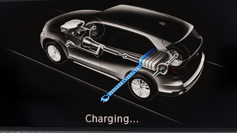 Análisis: el largo camino que le espera a Chile para ir hacia una movilidad sin emisiones
