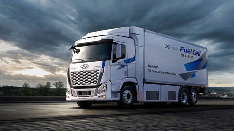Hyundai actualiza a su primer camión de hidrógeno