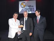 El Fiat 500, elegido por CESVI Argentina como el “Auto de Oro en Seguridad 2012