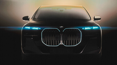 El nuevo BMW i7 comienza a ver la luz a días de su destape