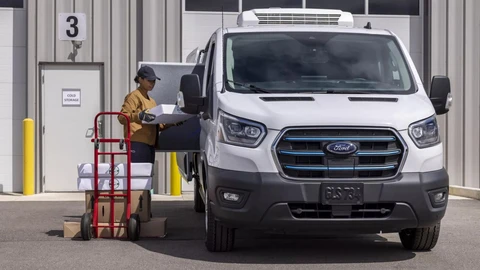 Ford E-Transit 2024, la van eléctrica incrementa su autonomía