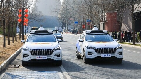 El primer servicio de taxis autónomos sin chofer debuta en China