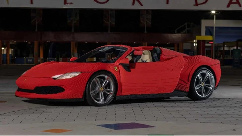 Así es el Ferrari 296 GTS a escala real construido con bloques Lego