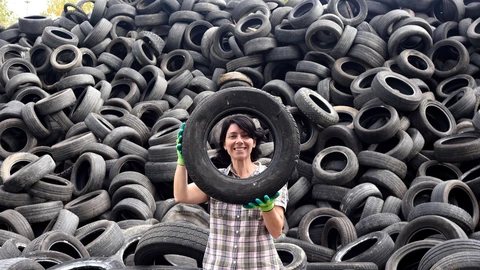 SIGA licita la recolección de 710 mil kilos de neumáticos en desuso en el norte de Chile