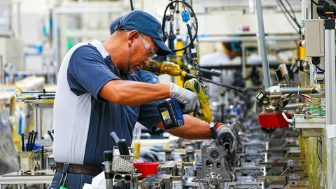 La planta de Nissan Yokohama produce su motor 40 millones