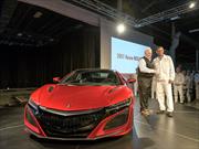 El primer Acura NSX 2017 es entregado a su orgulloso dueño