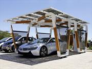 BMW desarrolla un sofisticado estacionamiento con celdas solares