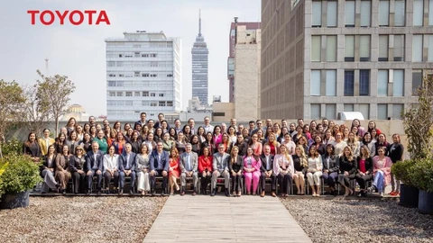 En la 3ª Edición del Foro Mujeres Mexicanas, Toyota refrenda su compromiso con la diversidad