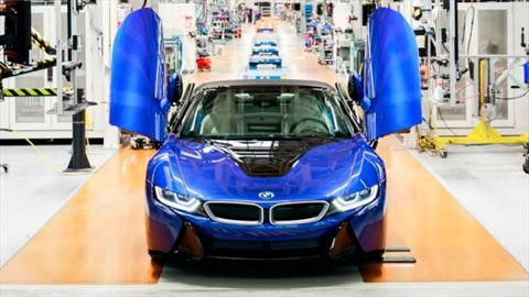 El último BMW i8 sale de las líneas de producción