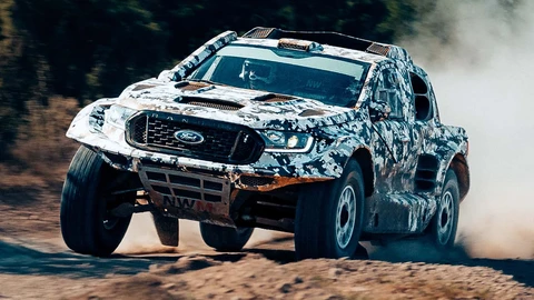 Ford intentará vencer en el Dakar con una Ranger Raptor de la generación anterior