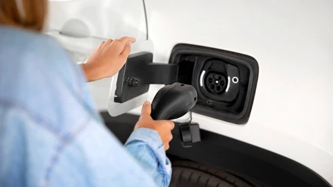 Vehículos eléctricos pueden reducir hasta 80 % los costos de operación en Colombia