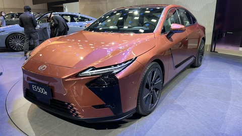 Shanghai 2025: Lexus ES, el renacer de un clásico