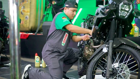 Castrol lanza “Supertécnicos 2026” en Colombia: capacitación gratis para mecánicos de motos