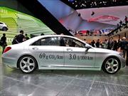 Mercedes-Benz S 500 Plug-in Hybrid: Rinde hasta 33 Km/l
