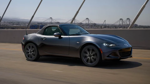 Mazda MX-5 recibe una mínima pero necesaria actualización en Chile