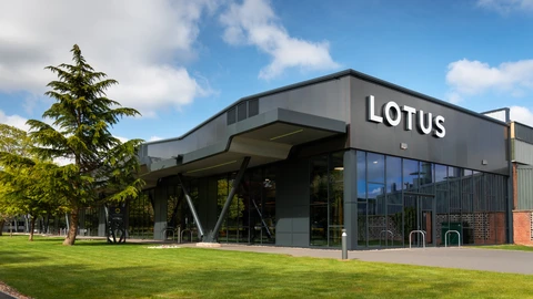 Lotus niega oficialmente el cierre de su fabrica en Reino Unido