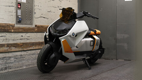 BMW Motorrad Definition CE 04, un scooter eléctrico virtualmente listo para producción