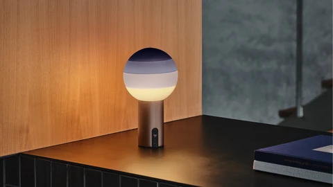 Marset x Cupra Dipping Light, la nueva lámpara portátil