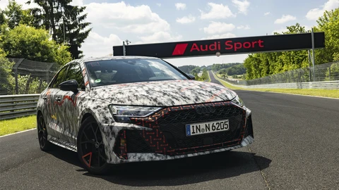 El nuevo Audi RS3 aplasta al BMW M2 en Nürburgring