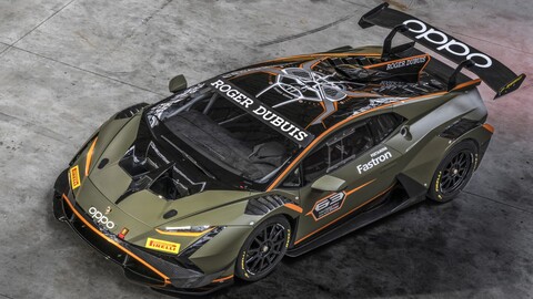 Lamborghini Huracán Super Trofeo EVO2 es un auto de carreras extremo